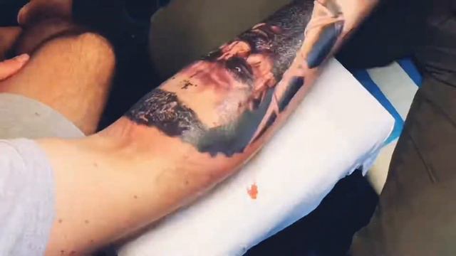Voron Tattoo - Ragnarr Loðbrók (time lapse) смотреть онлайн