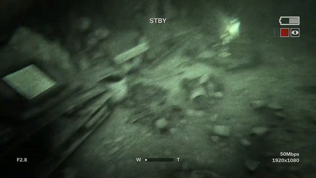 Outlast 2 - Let's Play en español - Capitulo 14 "Me entierran vivo!!" смотреть онлайн