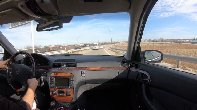 2003 MERCEDES S600 TWINTURBO V12 $140,000 MSRP DRIVING VIDEO w/MIC MOUNTED OUTSIDE NEAR REAR EXHAUS смотреть онлайн