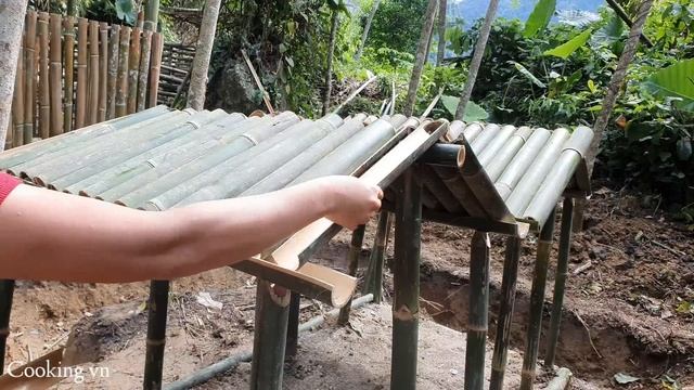 How To Build Bamboo House For Ducks 2021 | Lý Thị Ca - Ep.64 смотреть онлайн