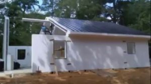 Дом из пенопласта за 1 минуту