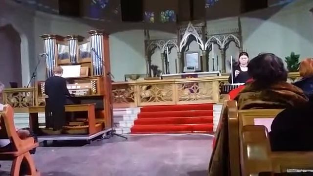 Орган звучит и терменвокс. смотреть онлайн