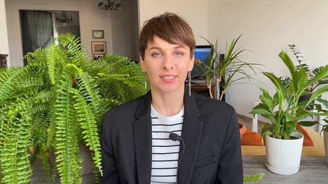 5 вариантов с чем носить трикотажный жилет смотреть онлайн