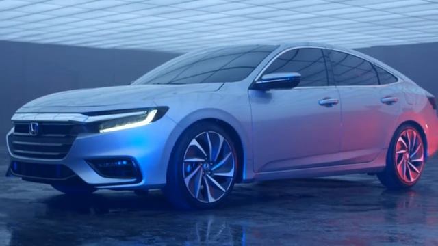 Car Review : Honda Insight hybrid is back as a 5 passenger upscale sedan смотреть онлайн