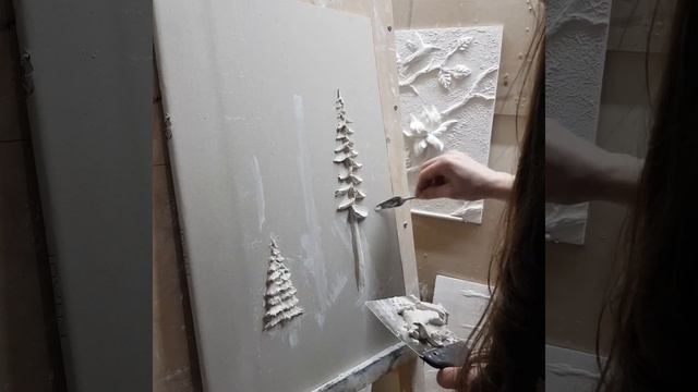 Барельеф ёлки