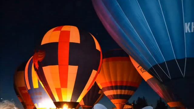 Небесная Ярмарка Урала 2012 г.Кунгур. Танец слонов.wmv смотреть онлайн