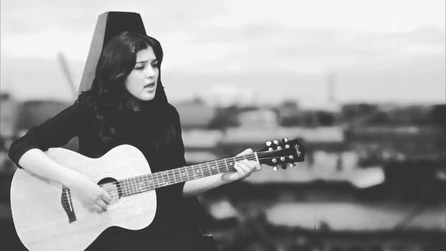 #Читаемоблокаде "Саночки" поет Людмила Рустамова 80-летию снятия блокады Ленинграда посвящается... смотреть онлайн