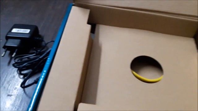 Unboxing D-Link DSL-2730U Wireless N 150 ADSL2+ 4-Port Router (Black). смотреть онлайн