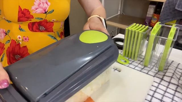 Mueller Austria Pro-Series 8 Blade Egg Slicer смотреть онлайн