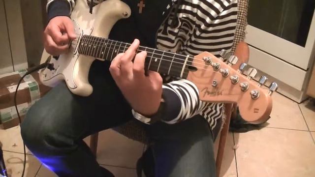 Fender Stratocaster MIM White Test смотреть онлайн