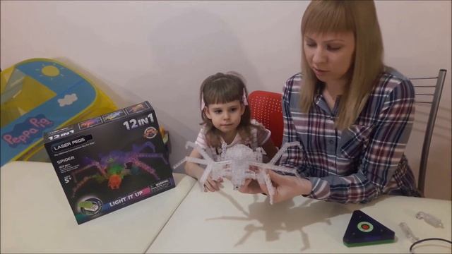 Обзор конструктора ПАУК 12в1 Laser Pegs который светиться в темноте смотреть онлайн