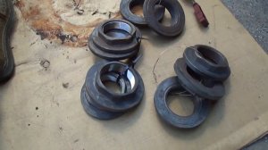 Оси SAF Причины заклинивания  гайки ступицы