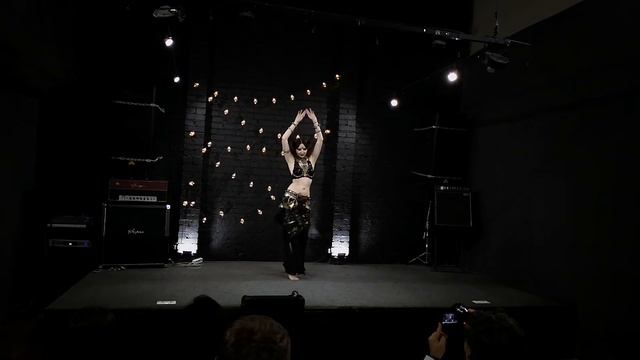 La Catalina - Tribal Fusion | Shaman @Divinoroom 2021