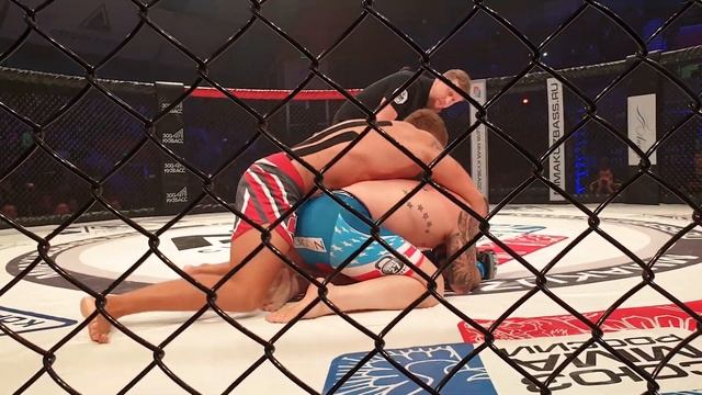 MMA - Сибирь. Anatoly Malyhin vs. Jake Heun смотреть онлайн
