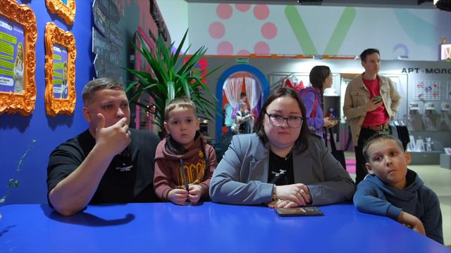 Зиля Амирханова и её семья – участники форума гражданского участия #МЫВМЕСТЕ смотреть онлайн