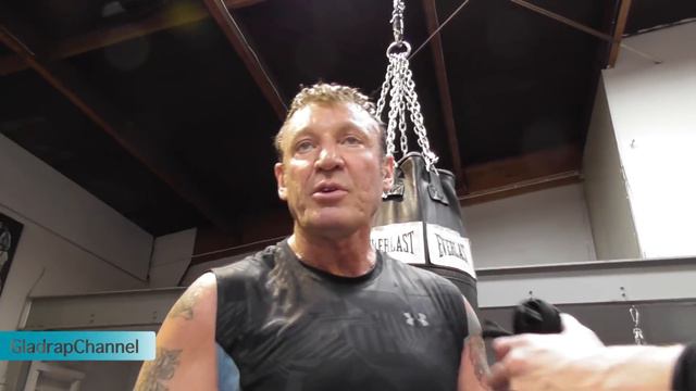 Izu Ugonoh killing the Mitts! Looking Sharp & Dangerous % смотреть онлайн