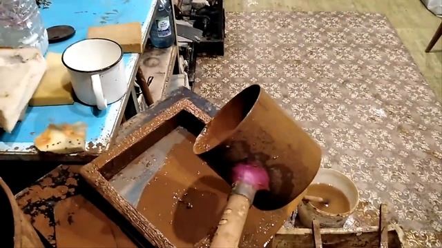 Как мы делаем глину из сырца. Часть 1-я. смотреть онлайн
