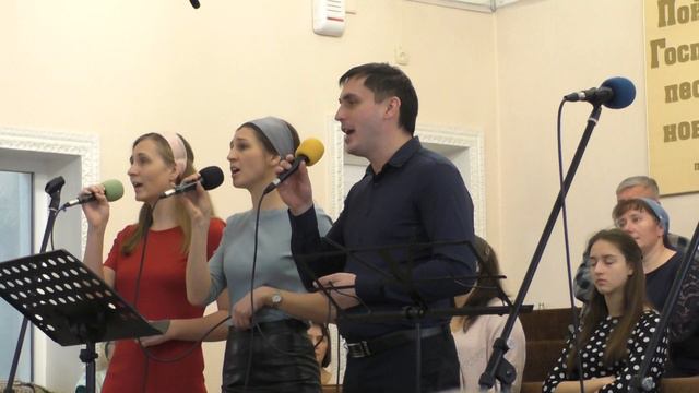 КОГДА ТЫ РЯДОМ - исп. семья Скоревых (Церковь ЕХБ г. Абакан) смотреть онлайн