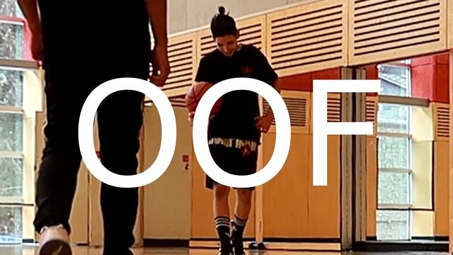 Noob destroy's a pro basketball player in 1v1(Winner gets Airpods) смотреть онлайн