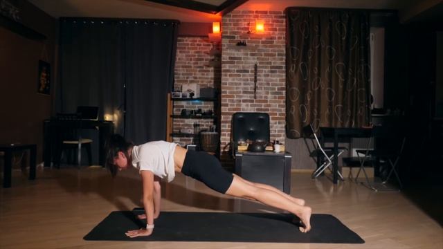 Йога для рельефного пресса/ Комплекс для укрепления мышц живота за 20 минут. Урок 7 смотреть онлайн