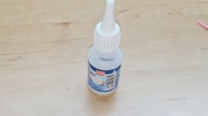 Клей cosmo ca-500.200 выплеснулся на руку