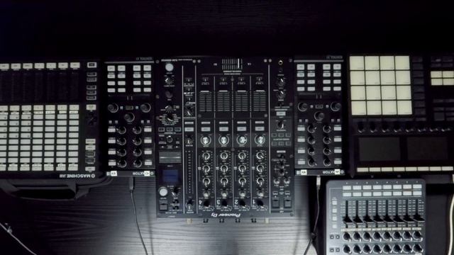 TECHNO - MONTAGE MATERIEL DE LIVE смотреть онлайн