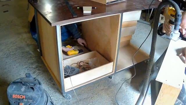 Делаем фрезерный стол для Makita 3612C своими руками часть 1 смотреть онлайн