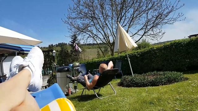 ДАЧНЫЕ ПОСИДЕЛКИ. УХА В ТАНДЫРЕ. ДАЧА В ГЕРМАНИИ. СБЕЖАЛ КОЗЁЛ. ЛОШАДИ НЕМЕЦКИЕ. ВЛОГ. смотреть онлайн