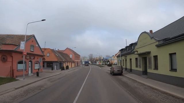 Приграничные районы Чехии: Chvalovice, г. Зноймо (Znojmo). Едем по глубинке Чехии. Дороги Чехии