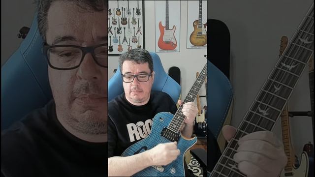 Dramatic guitar solo! 😆 смотреть онлайн