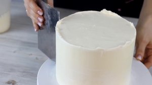 УКРАШЕНИЕ ТОРТА ПОКОРИТ ВАС СВОЕЙ ПРОСТОТОЙ. Нежное украшение торта за 10 минут. Украшение тортов