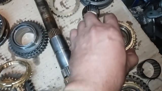 Отличия КПП ВАЗ 2109 и 2110 внутренние и взаимозаменяемость деталей. смотреть онлайн