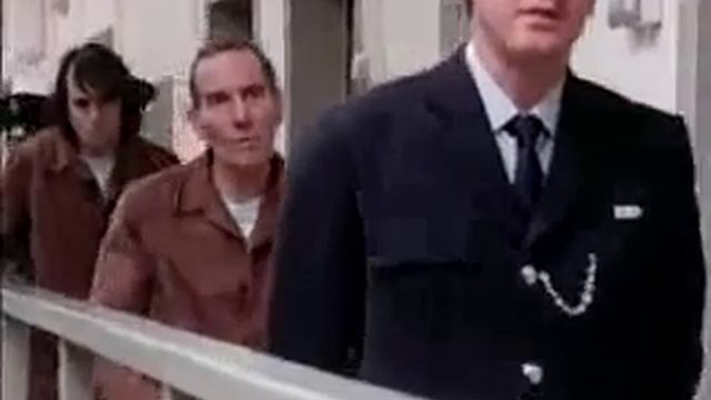 Во имя отца _ In Name Father трейлер смотреть онлайн