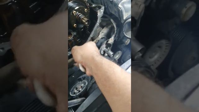 Share Mercedes C200 Kompressor In Fixing Leaking 2008