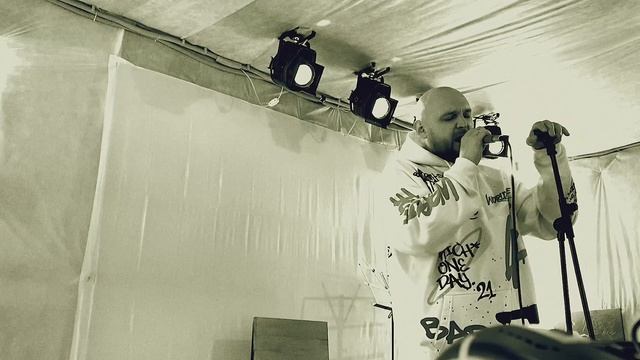 Тото - Чай да трава / Babylon / Jah (живой звук 2022) смотреть онлайн