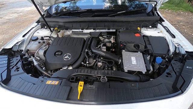 2020 Mercedes Benz GLB 200 Engine смотреть онлайн
