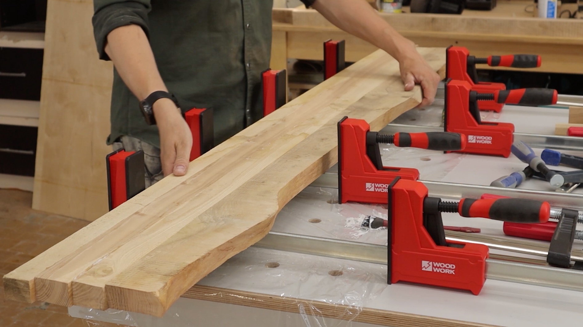 Разборка струбцин от Gordeen | Что внутри и как устроены корпусные струбцины с параллельным зажимом смотреть онлайн