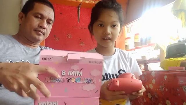 Instax Mini 8 - Instant camera Unboxing смотреть онлайн
