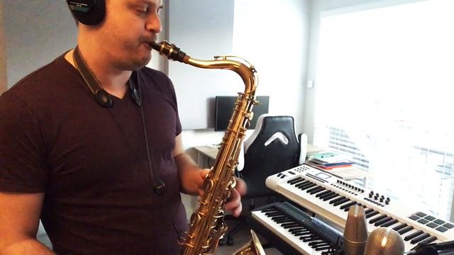 "Misty" by Errol Garner, a cappella tenor saxophone solo смотреть онлайн