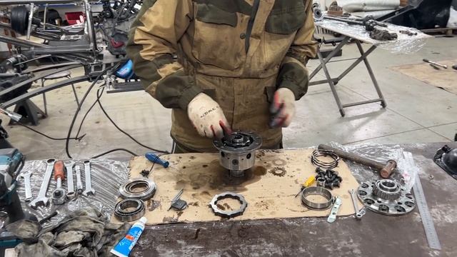 Вскрыли электро-блокировку Спрут (мосты УАЗ спайсер) смотреть онлайн