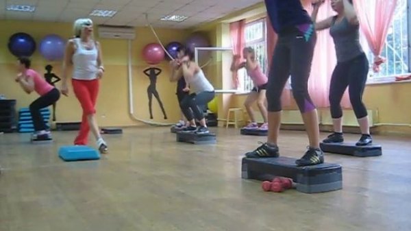 Power fitness \ Силовая аэробика \ Делаем мышцы сильными