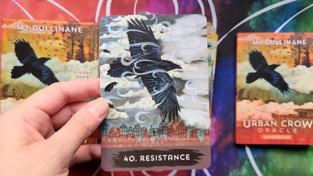 Urban Crow Oracle - Silent Flip-through смотреть онлайн