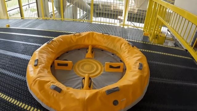 Medusa's SlideWheel Waterslide - America's First Rotating Slide - Mt. Olympus Water Park смотреть онлайн