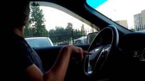 Ford Explorer - автопарковка