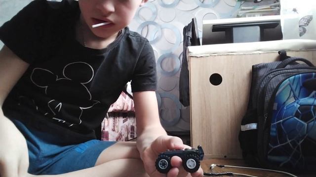 показал Как делать квадроцикл из Лего смотреть онлайн