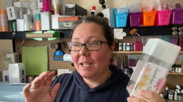 38th Vlog of a Tumbler Maker | let’s talk glitter, new website, and channel merch смотреть онлайн