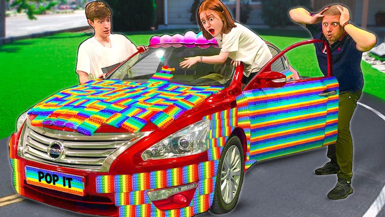 Папа в ШОКЕ! Крутая Машина из Поп Ит в Реальной Жизни! смотреть онлайн