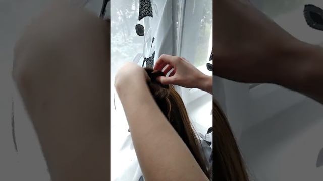 ПЫШНЫЙ ПУЧОК ИЗ КОСЫ смотреть онлайн