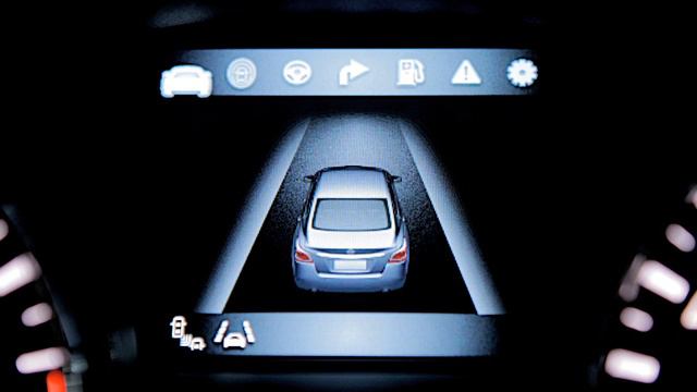 2013 NISSAN Altima Sedan - Vehicle Information Display смотреть онлайн