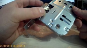 сантехническая защелка на дверь, как сменить язык